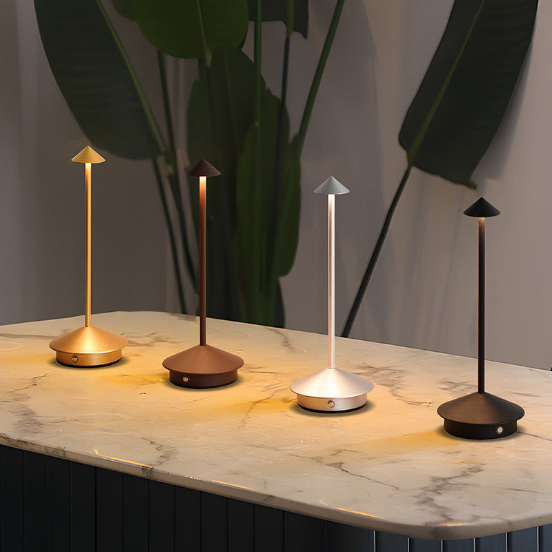 Arca — Wireless LED Table Lamp